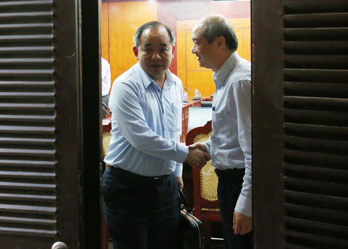 Thứ trưởng Lê Khánh Hải chủ trì cuộc họp kín, không có sự tham dự của báo chí. 