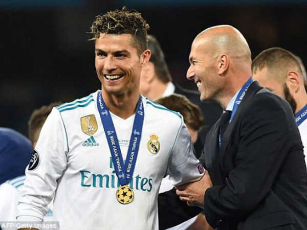 Zidane và Ronaldo lập kỷ lục vĩ đại ở đấu trường Champions League