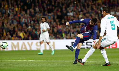 Messi tiến gần cú đúp danh hiệu Vua phá lưới La Liga và chiếc Giày Vàng châu Âu