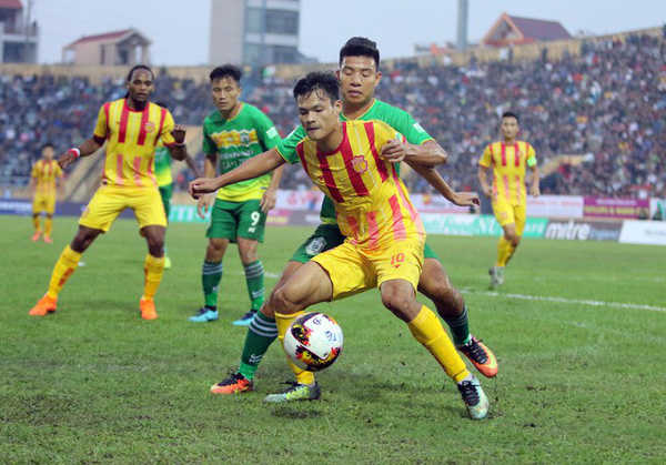 Thắng SLNA, Nam Định có chiến thắng đầu tiên tại V-League