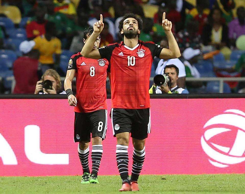Người Ai Cập đang cầu nguyện để Salah sớm bình phục