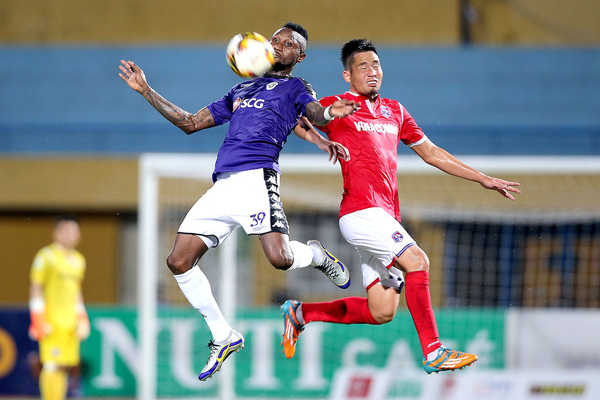 Hà Nội bất bại lượt đi V-League 2018: Sức mạnh tuyệt đối