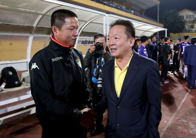 CLB Hà Nội của bầu Hiển đang dẫn đầu V-League một cách tuyệt đối
