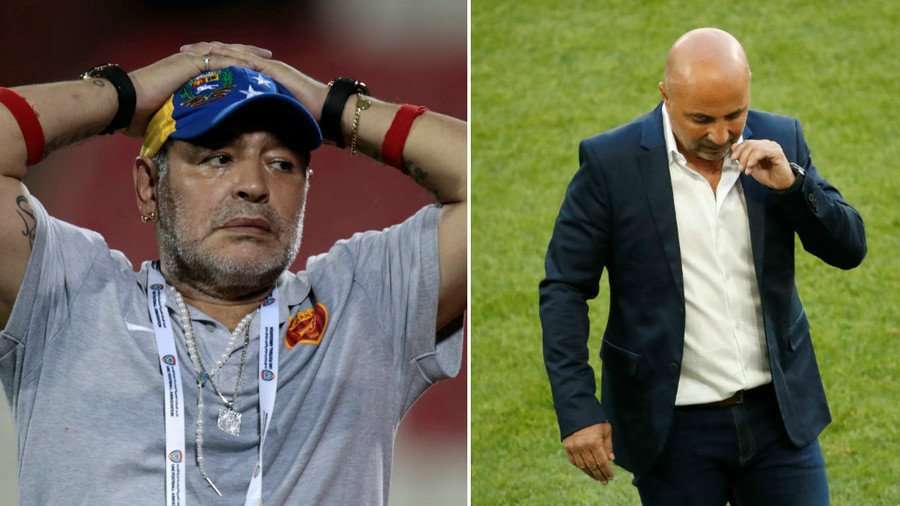 Diego Maradona đổ mọi tội lỗi lên đầu HLV trưởng Sampaoli