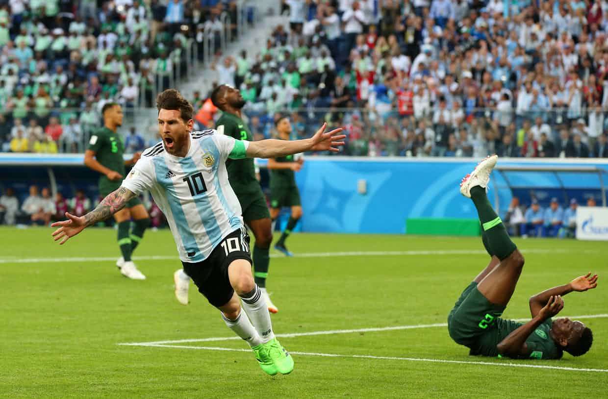 Messi tỏa sáng đúng thời điểm với Argentina
