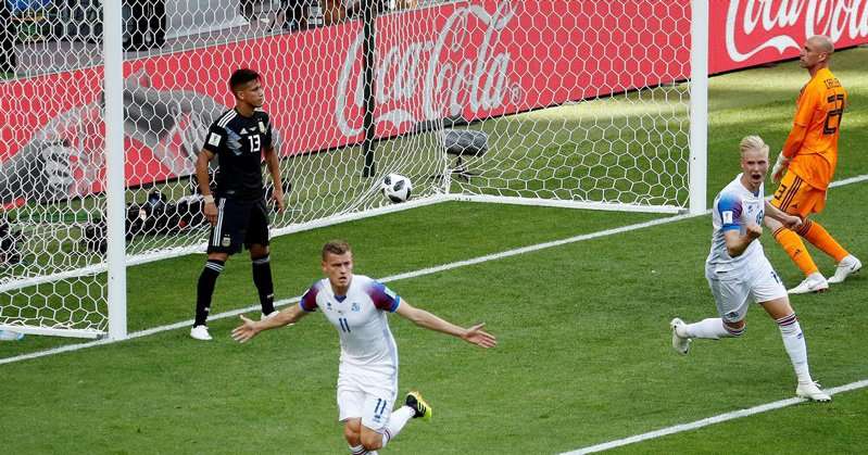 Iceland vừa có trận đấu tốt trước Argentina