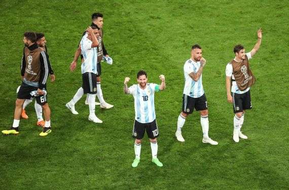 Nụ cười trở lại với Messi và người Argentina và cả những ai yêu mến họ