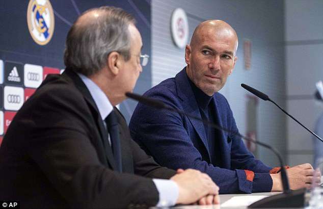 Chủ tịch Perez ráo riết tìm người thay thế HLV Zidane