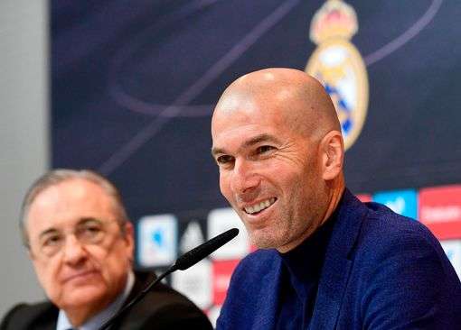 Sau khi Zidane bất ngờ từ chức HLV Real, Chelsea cũng muốn mời thay Conte và mới nhất Qatar được cho đưa ra lời đề nghị "siêu kim tiền"