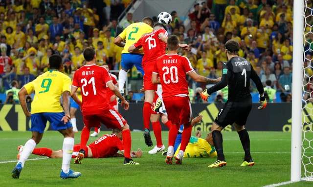 Thiago Silva ghi bàn ấn định tỷ số 2-0 cho Brazil