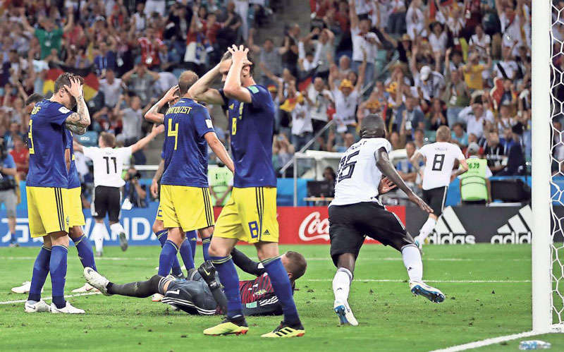 Thụy Điển đánh rơi 1 điểm quý giá trận gặp Đức