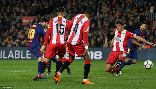 Lionel Messi vẫn là điểm tựa trong lối chơi của Barcelona