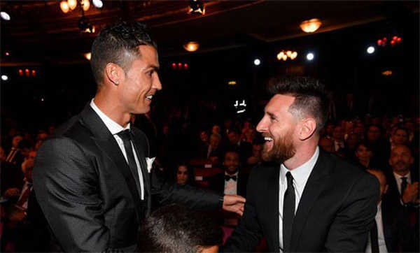 Ronald, Messi vắng mặt tại lễ trao giải The Best là sự thiếu tôn trọng với FIFA