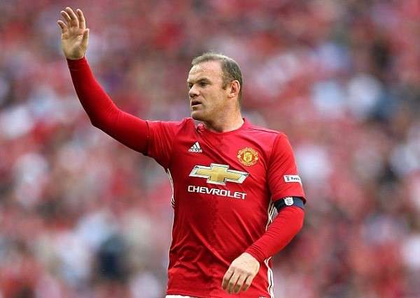 Cựu đội trưởng Wayne Rooney nhắc nhở “đàn em” ở Man Utd phải nỗ lực nhiều hơn nữa