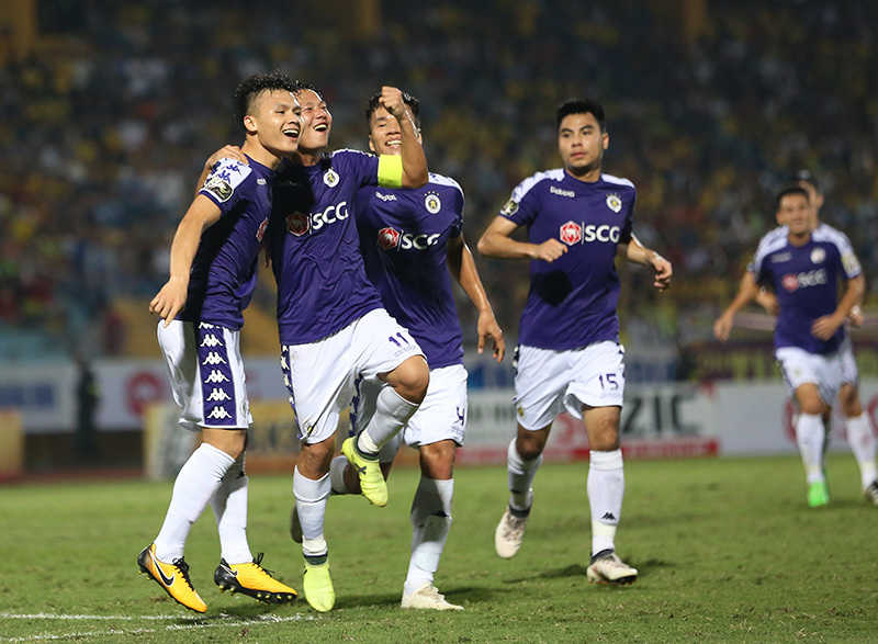 Tổng hợp vòng 4 V-League: Quang Hải "khai nòng". HAGL thua trận thứ 3 liên tiếp