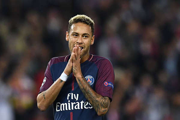 Neymar không hạnh phúc ở PSG và muốn ra đi