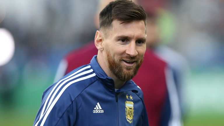 Messi chỉ bị phạt cảnh cáo khi đã chỉ trích Copa America 2019