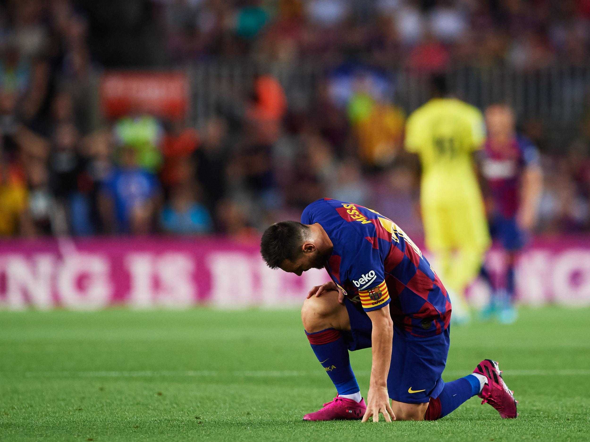 Messi tái phát chấn thương khiến CĐV Barca lo lắng