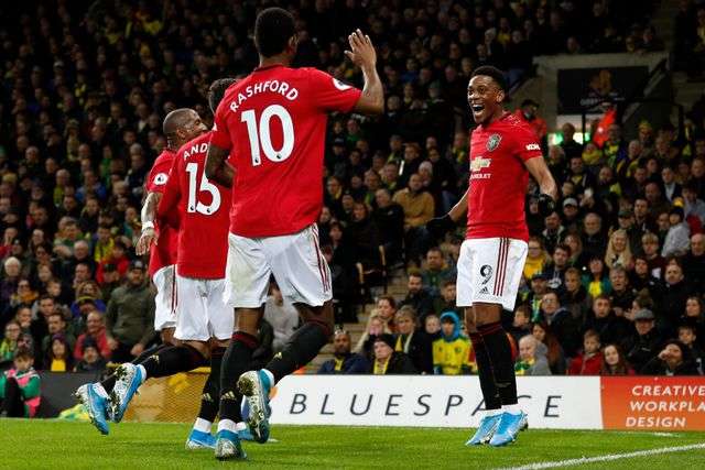 Các cầu thủ Man Utd ăn mừng bàn thắng vào lưới Norwich cuối tuần qua