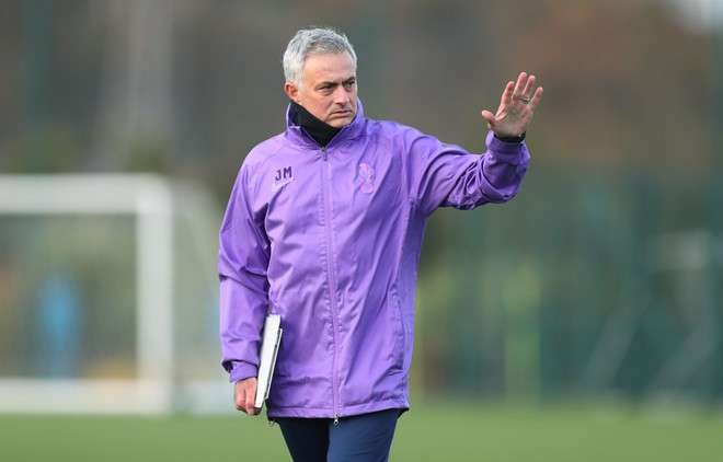 Mourinho cần phải chứng minh được rằng mình vẫn chưa lỗi thời trong lần trở lại này